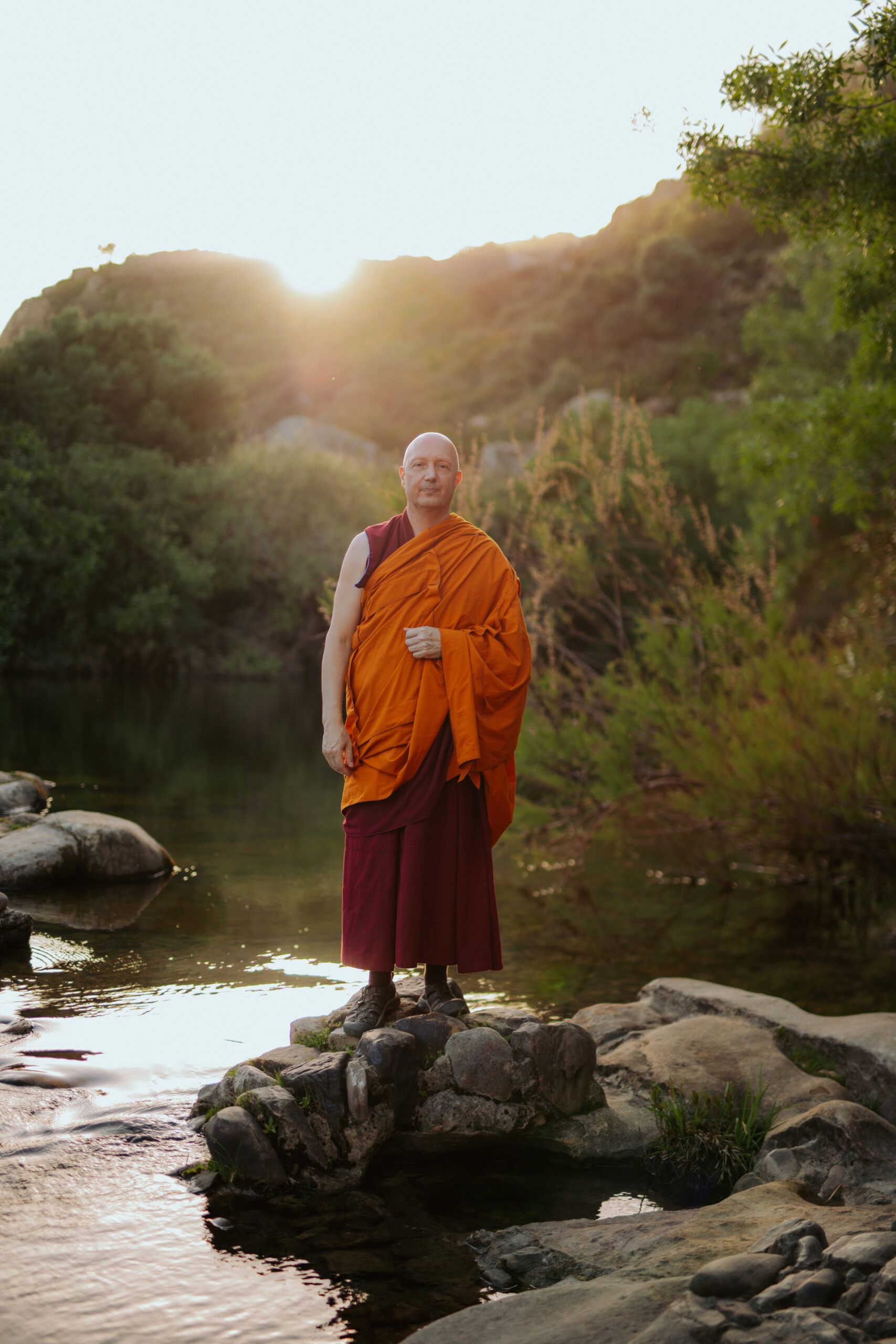 rancholoslobos-sebastian-kaspar-buero-uno-monk-water